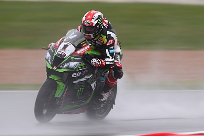 Rea nella leggenda: 50esima vittoria e terzo Mondiale di fila!