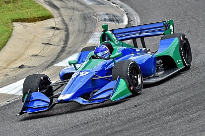 Vídeo: el primer test de Alonso en un circuito rutero en IndyCar