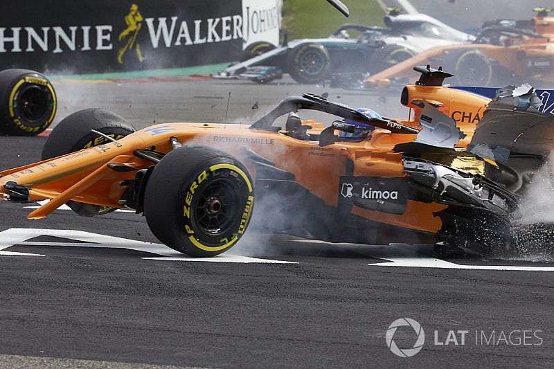 McLaren: cambiata la scocca ad Alonso ancora dolorante dopo il crash di Spa