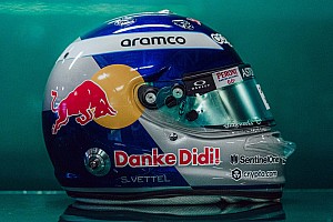 F1 レッドブル　1/2ヘルメット　セバスチャンベッテルモデル F1 レッドブル 1/2ヘルメット セバスチャンベッテルモデル F1