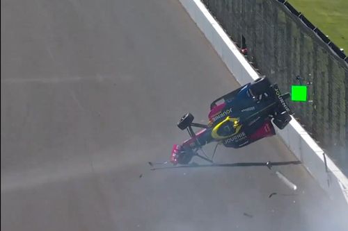 VÍDEO: Simpson sai voando após forte acidente nos treinos das 500 Milhas de Indianápolis
