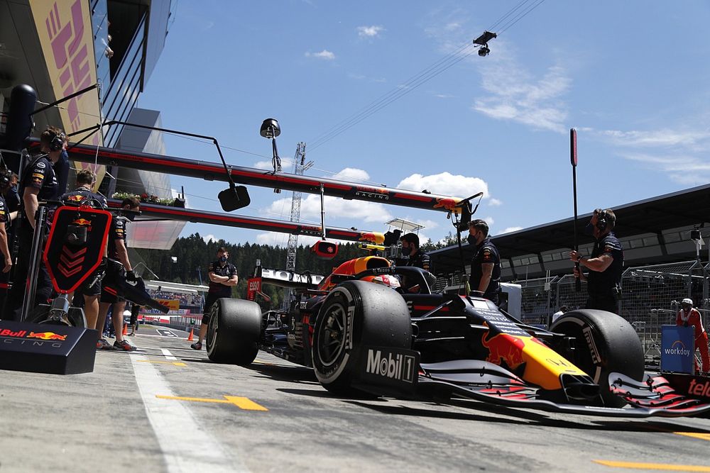 Sergio Pérez, Red Bull Racing RB16B