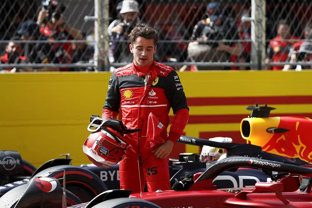 L'uomo della pole Charles Leclerc, Ferrari, dopo le qualifiche 