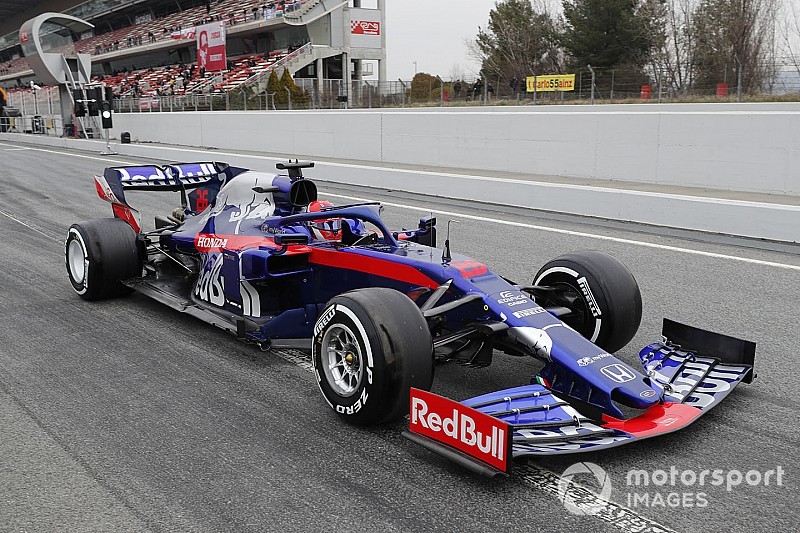A Toro Rosso-Honda végzett az élen a harmadik F1-es tesztnapon Räikkönen és Ricciardo előtt