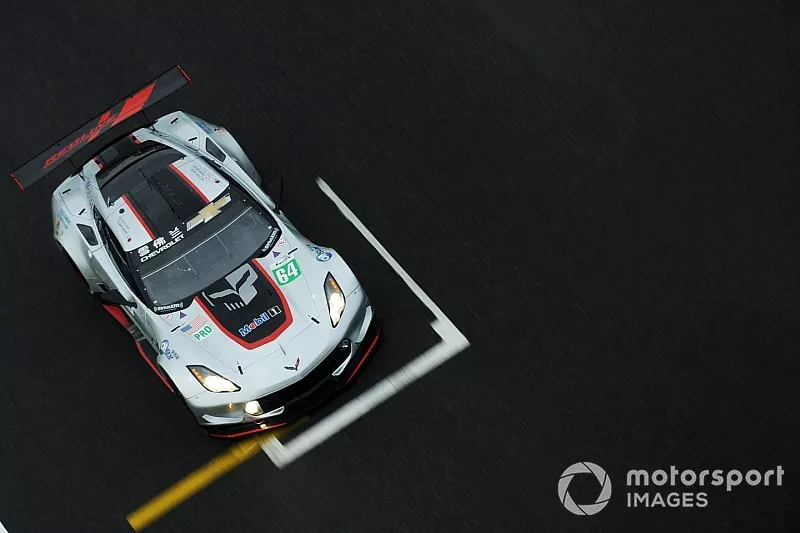 #64 Corvette Racing Chevrolet Corvette C7.R: Oliver Gavin, Tommy Milner