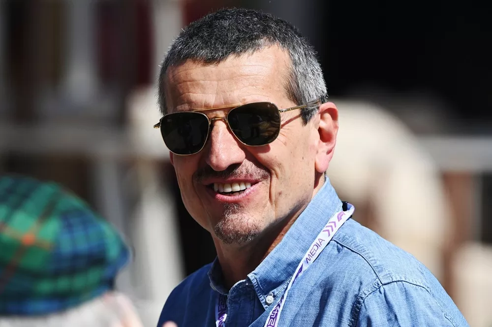 G&uuml;nther Steiner: Was sagen eigentlich Frau und Kind zum Netflix-Auftritt?