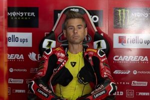 Bautista estalla por las medidas contra su peso: "Un piloto no se define solo por los kilos"