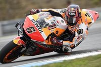 Bradl: &ldquo;No me importa lo que diga Crutchlow, trabajo para M&aacute;rquez&rdquo;