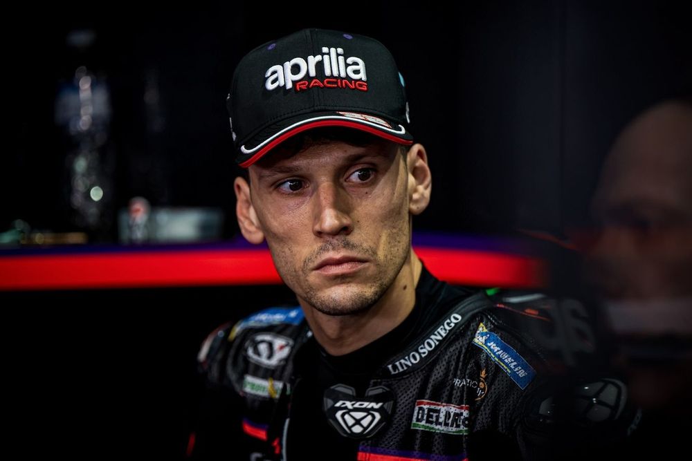 Lorenzo Savadori, Aprilia Racing