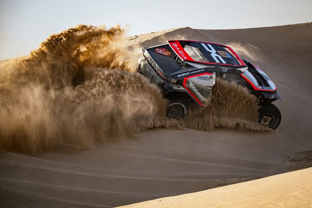 #219 The Dacia Sandriders Dacia: Sebastien Loeb, Fabian Lurquin