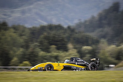 Max Fewtrell conquista una Gara 1 dimezzata al Red Bull Ring