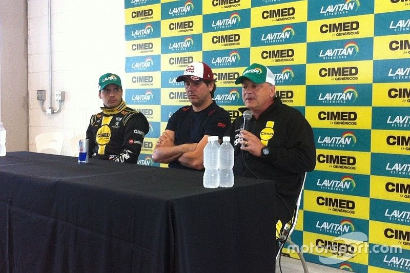 Coletiva: Cacá, Marcos Gomes e William Lube