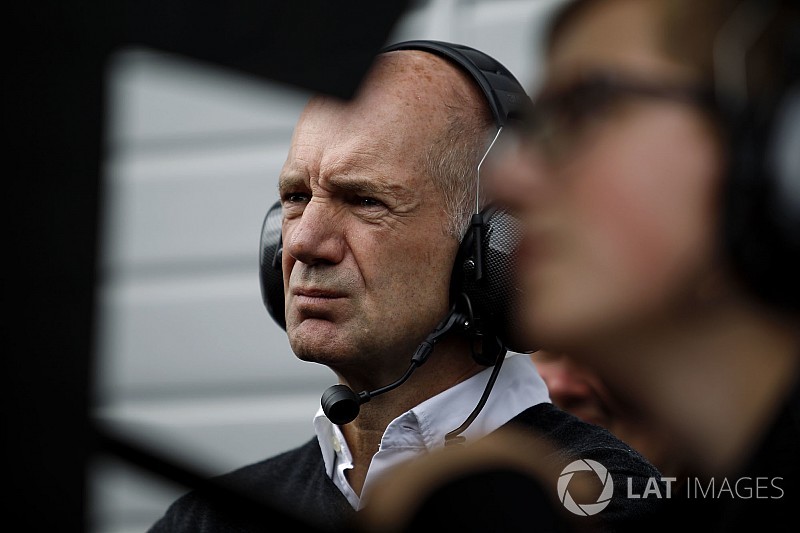 Newey: 2017, Hamilton'ın en iyi şampiyonluğuydu