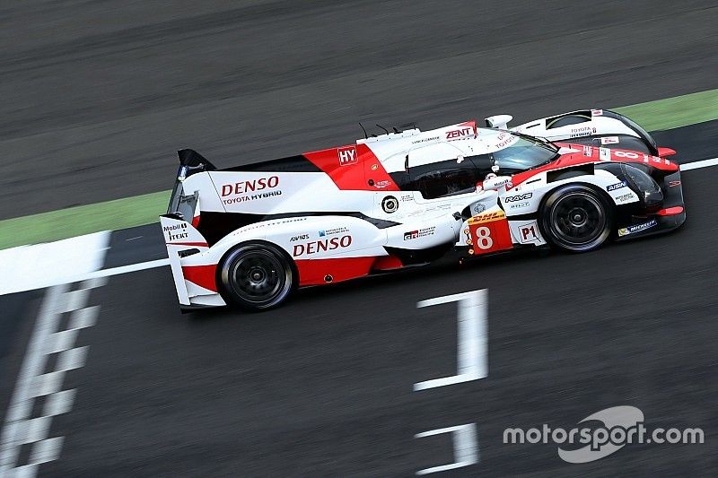 #8 Toyota Gazoo Racing Toyota TS050 Hybrid: Anthony Davidson, Sébastien Buemi, Kazuki Nakajima
