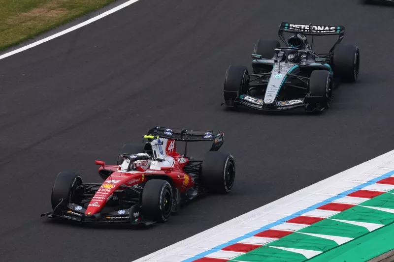 "Software-Bug": Darum verlor Russell die Positionen gegen Ferrari