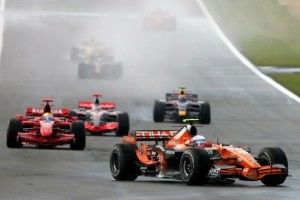 Winkelhock y compañía: los debuts más curiosos de la historia de la Fórmula 1