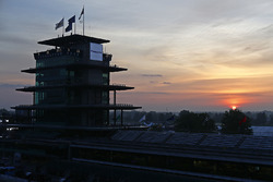 Sonnenaufgang am Indianapolis Motor Speedway