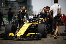 Карлос Сайнс, Renault Sport F1 Team RS18