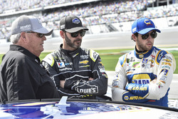 Rick Hendrick, Jimmie Johnson, Hendrick Motorsports Chevrolet Camaro, Chase Elliott, Hendrick Motorsports Chevrolet Camaro