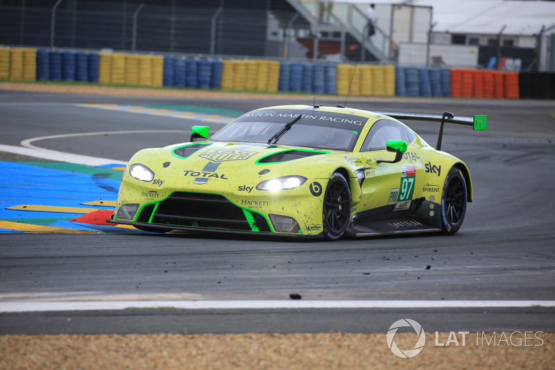 #97 Aston Martin Racing Aston Martin Vantage AMR: Alex Lynn, Maxime Martin, Jonathan Adams