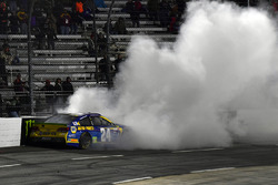 Chase Elliott, Hendrick Motorsports Chevrolet, crash