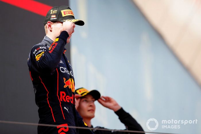 Podio: ganador Max Verstappen, Red Bull Racing