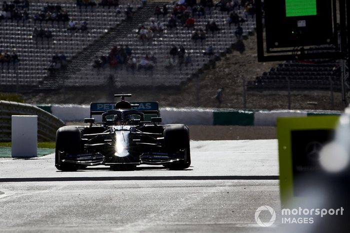 Lewis Hamilton, Mercedes F1 W11