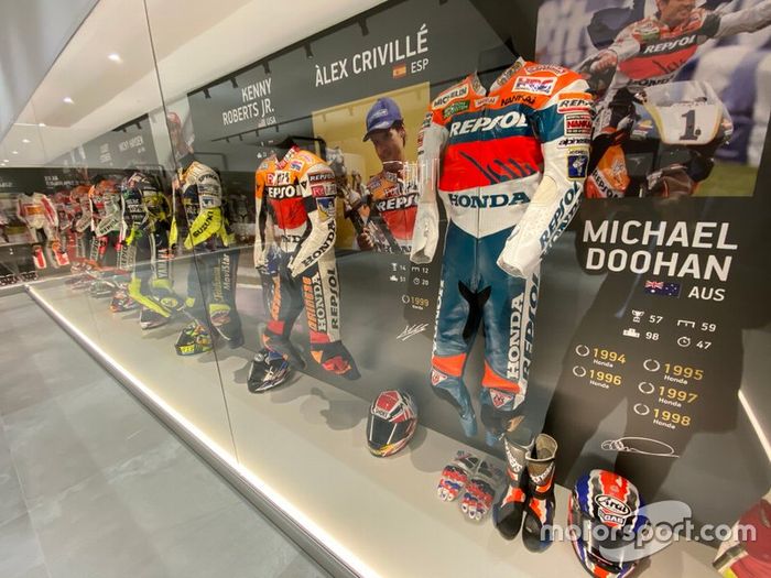 Presentación McLaren Barcelona exposición