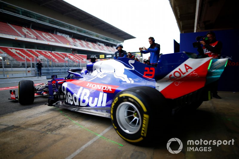 Александр Элбон, Scuderia Toro Rosso STR14
