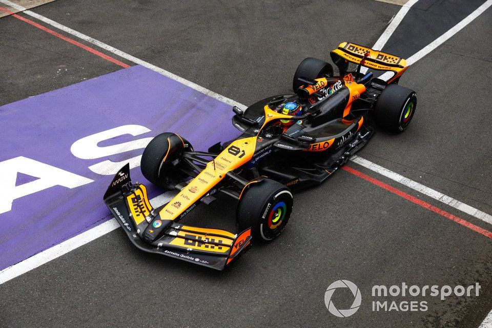 Oscar Piastri, McLaren MCL38