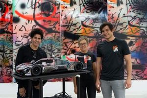 BMW M Hybrid V8 Art Car de Julie Mehretu