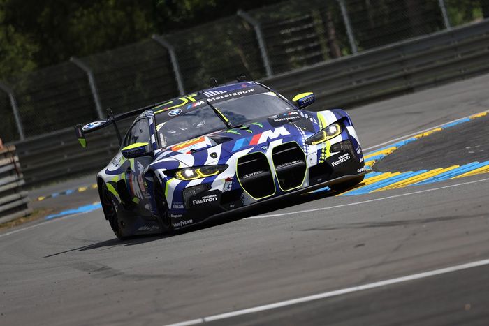 #46 Team WRT BMW M4 LMGT3 de Ahmad Al Harthy, Valentino Rossi, Maxime Martin