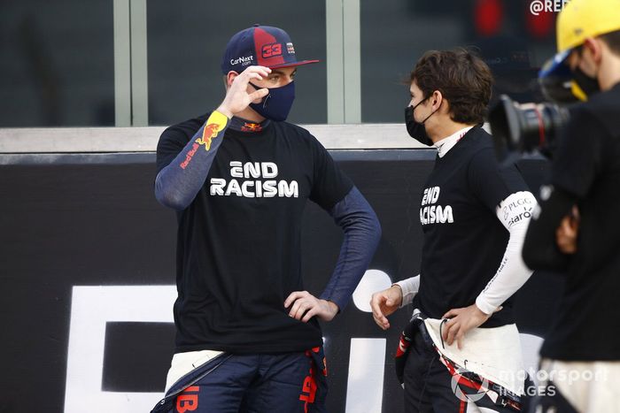 Max Verstappen, Red Bull Racing, Pietro Fittipaldi, Haas F1, en apoyo al movimiento de fin al racismo