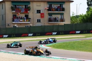 Lando Norris, McLaren, Fernando Alonso, Aston Martin Racing, Carlos Sainz, Williams