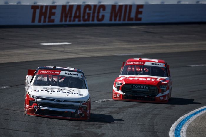 Daniel Hemric, McAnally-Hilgemann Racing, Corey Heim, TRICON Garage Toyota