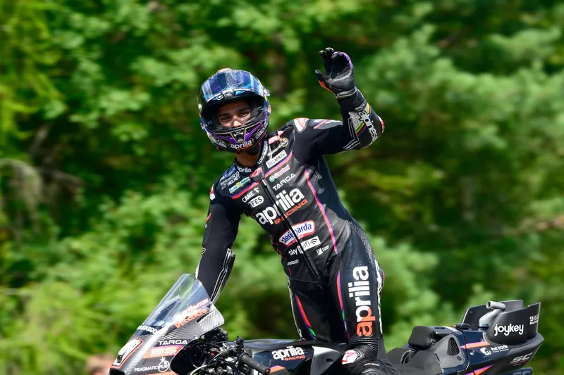 Jorge Martin, Aprilia Racing