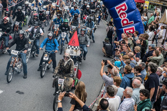 Partecipanti all'Alpenbrevet