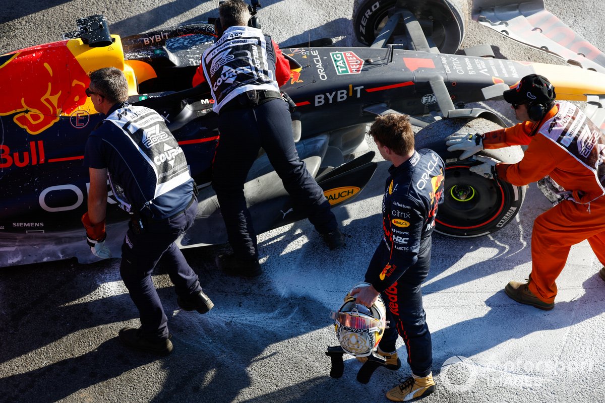 Verstappen suffered his second mechanical retirement in three races in 2022