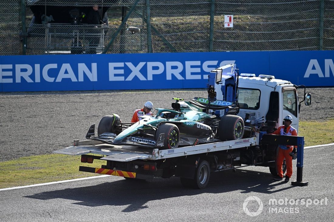 Fernando Alonso, accidente en Aston Martin Racing