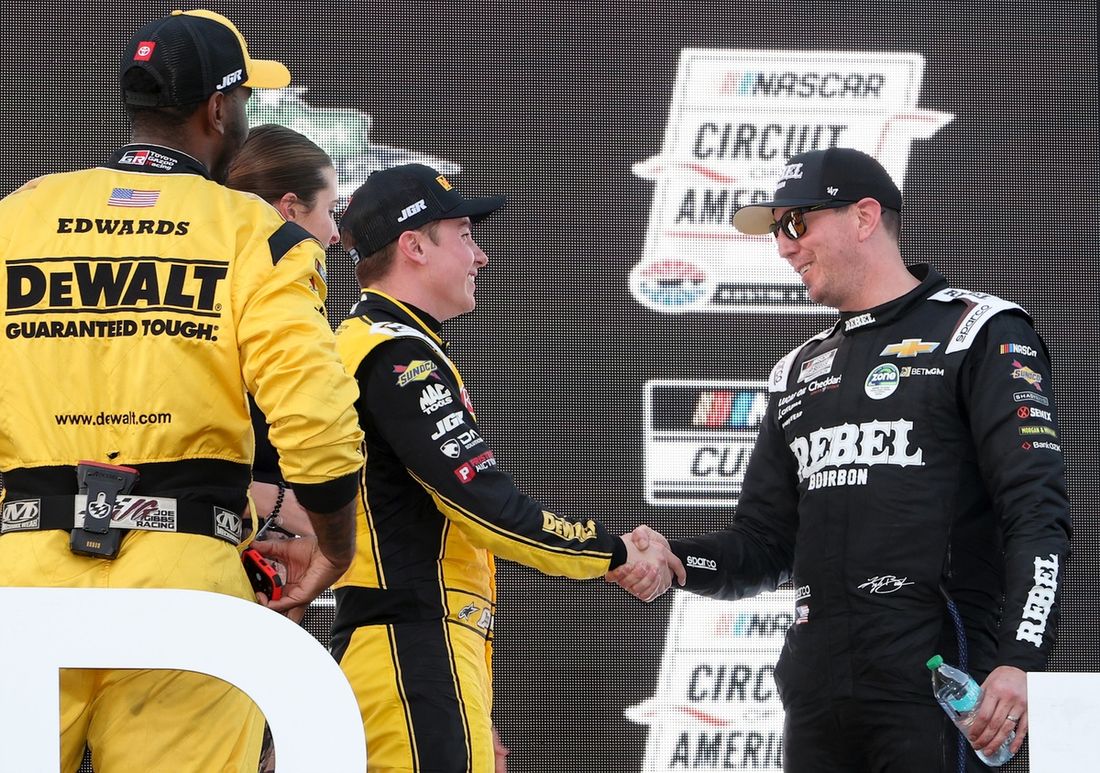 Christopher Bell, Joe Gibbs Racing Toyota, Kyle Busch, Richard Childress Racing Chevrolet