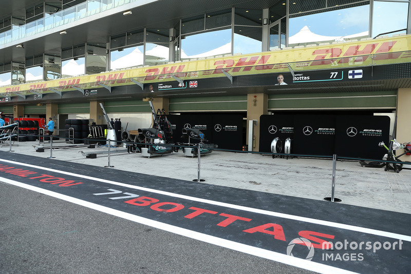 Garage Mercedes-AMG F1