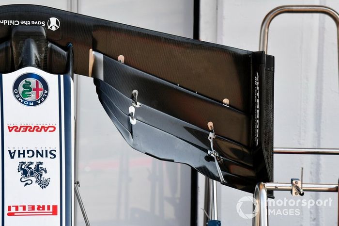 Alerón delantero del Alfa Romeo Racing C38 