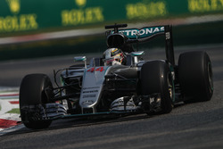 Lewis Hamilton, Mercedes AMG F1 W07 Hybrid