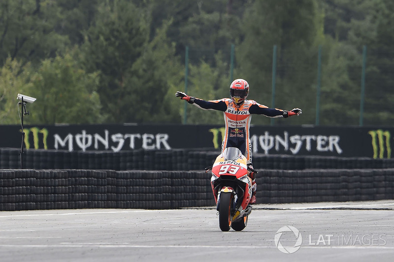 Marc Márquez, Repsol Honda Team, gana la carrera