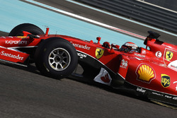 Kimi Raikkonen, Ferrari prueba los nuevos neumáticos Pirelli 2017