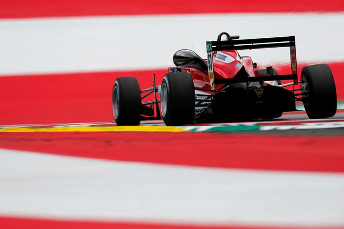 Callum Ilott, Prema Powerteam, Dallara F317 - Mercedes-Benz