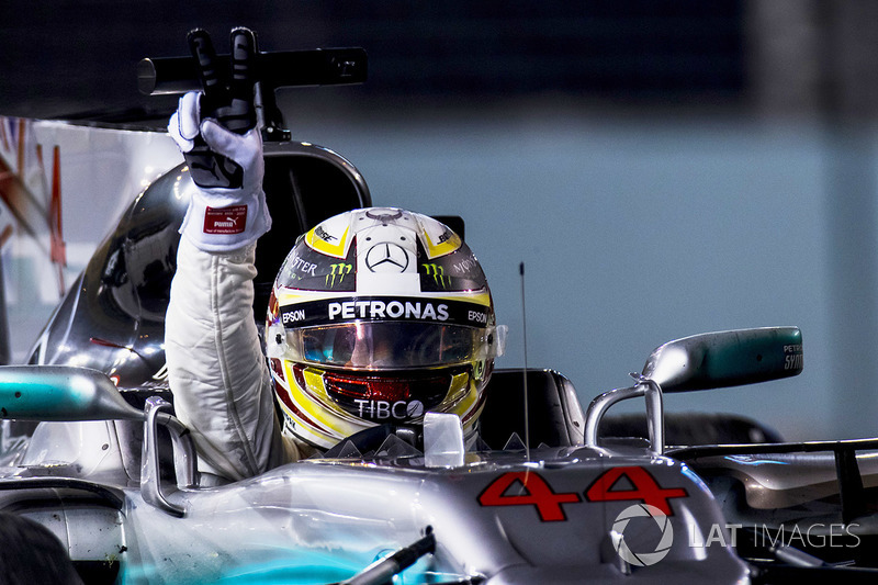 Lewis Hamilton, Mercedes AMG F1 W08, celebrates victory by waving from his cockpit