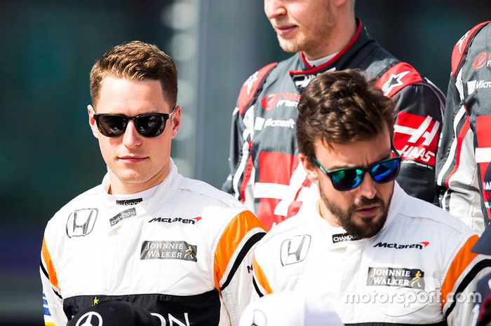 Stoffel Vandoorne, McLaren y Fernando Alonso, McLaren