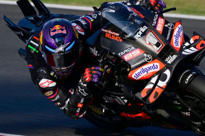 Хорхе Мартин, гоночная команда Aprilia