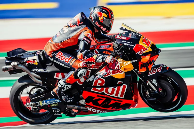 Maverick Vinales, Red Bull KTM Tech 3